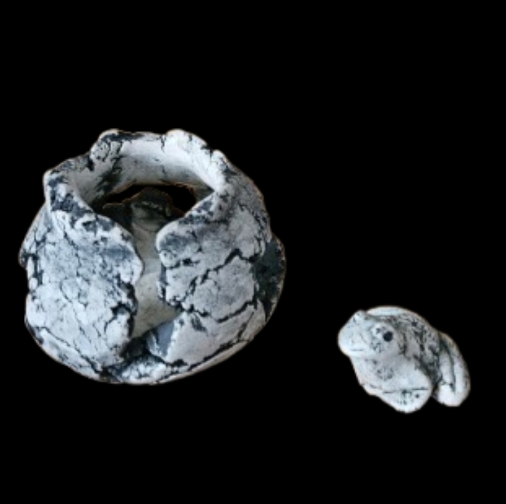 Stan Langtwait Shapes of Clay Brutalist Organic Texture Vase & Frog Figure